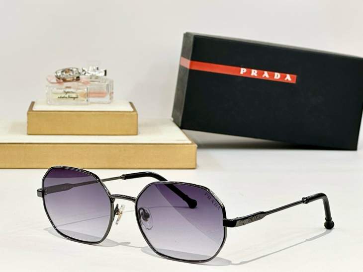 Picture of Prada Sunglasses _SKUfw79278573fw